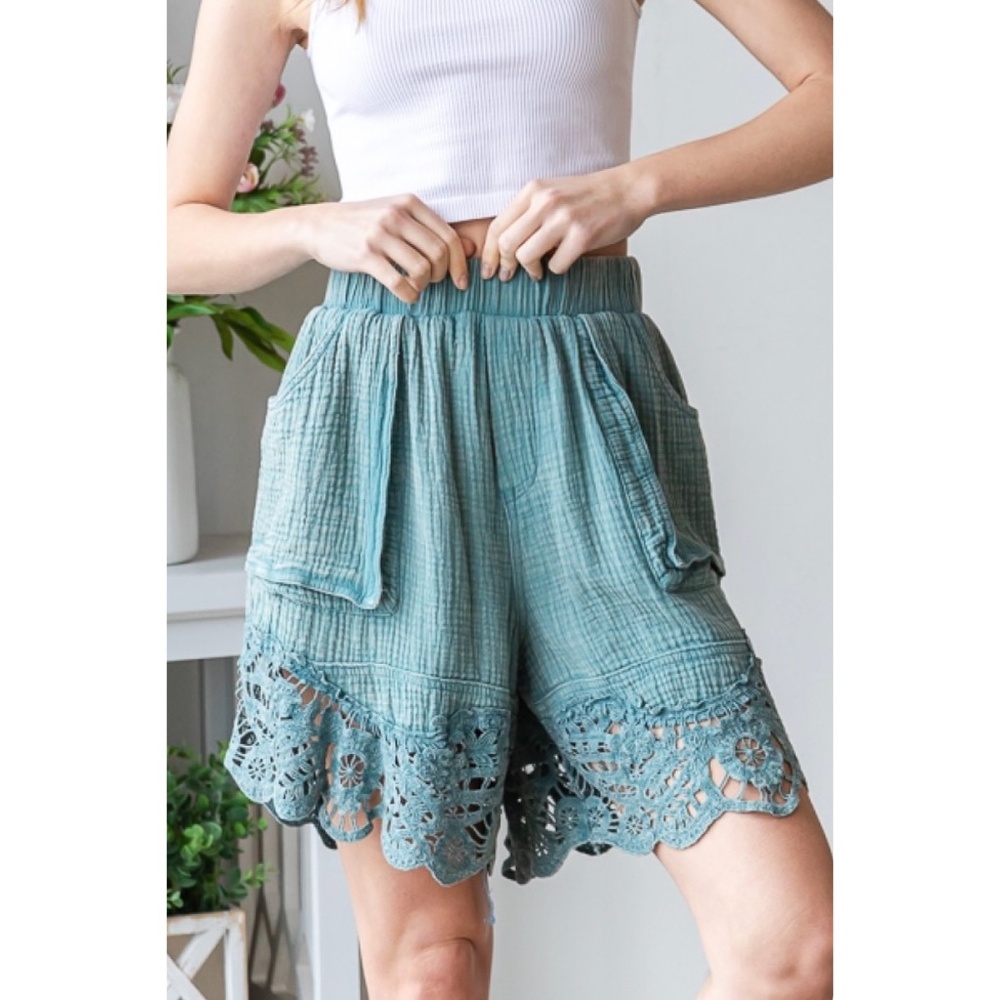 Oli & Hali Teal Mineral Washed Long Cotton Lace Trimmed Shorts - Picture 2 of 11
